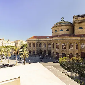 Holiday home Solemar Sicilia - Palazzo Massimo, Palermo