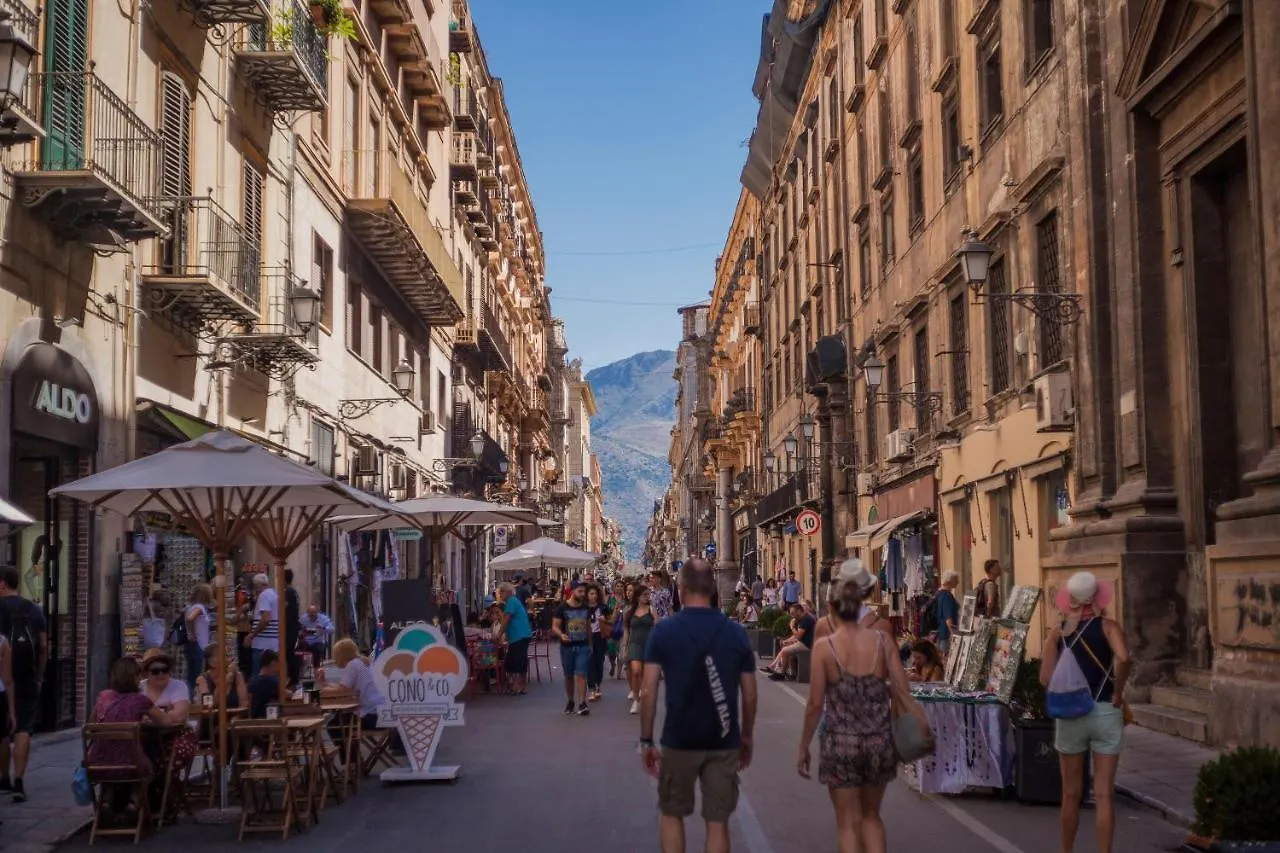 Casa Santa Sofia Lägenhet Palermo 0*,  Italien
